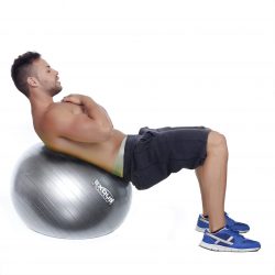 Faites vos exercices abdominaux en toute sécurité avec une balle d'exercices